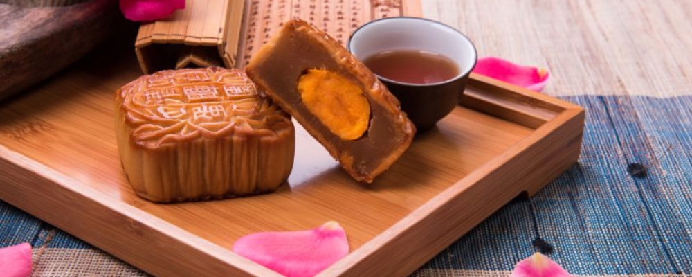 月饼的热量高吗 月饼的吃法 吃月饼的注意事项