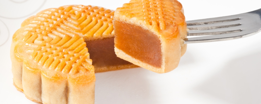 月饼的热量高吗 月饼的吃法 吃月饼的注意事项
