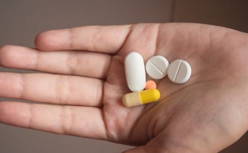 中药材染色 中药材被曝染色掺假 中药材掺假